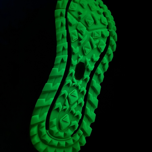 Brand new Merrell shoes w/ glow-in-the-dark soles - Picture 3 of 4